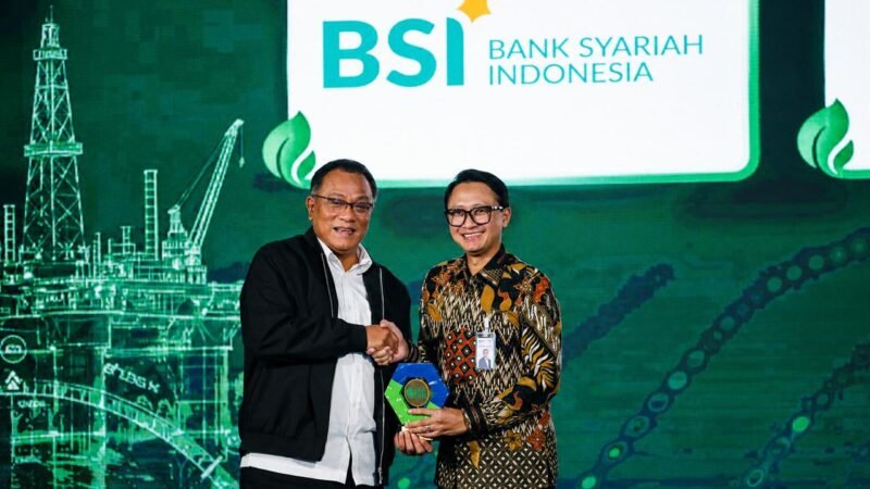 Implementasikan Green Zakat, BSI Raih Anugerah Utama ESG