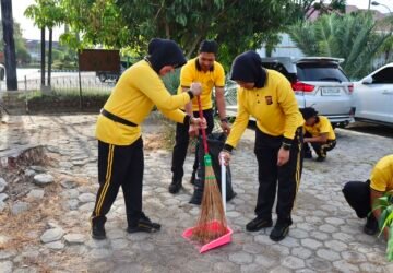 Jelang HUt ke 81 Kemerdekaan RI, Polda Aceh dan Polres jajaran Serentak Gelar Baksos  Bersih – Bersih