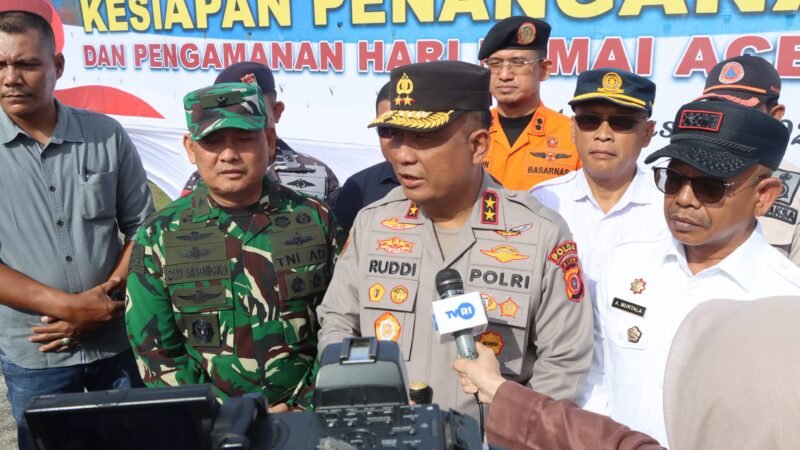 Kapolda Aceh dan Kasdam IM Pimpin Apel Gelar Pasukan Pengamanan HDA