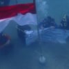 Bendera Merah Putih Berkibar di Dasar Laut Krueng Raya