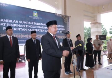 Bupati Lantik 8 Pejabat Pratama: “Saya Pegang Ikrar Kalian!” Tekankan Pelayanan Dasar